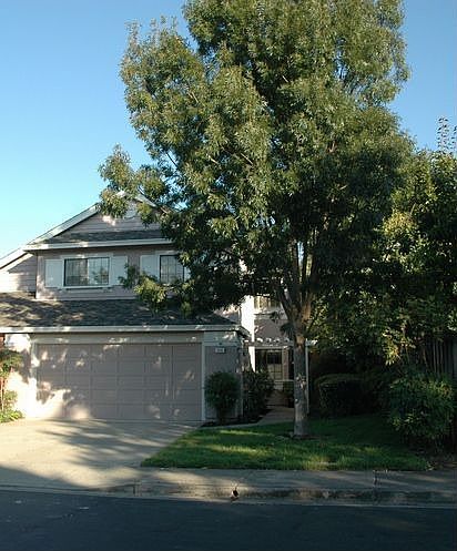 1st image of 115 Bridgeside Cir