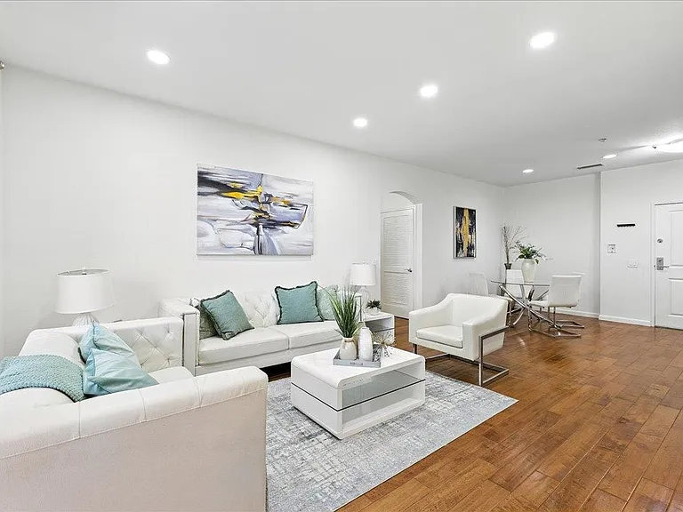 10745 N De Anza Blvd #115 — Photo 3