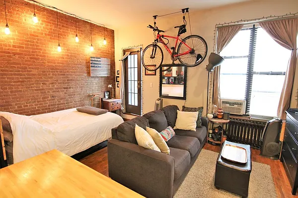 Rented by JK Dansar Corp | media 16