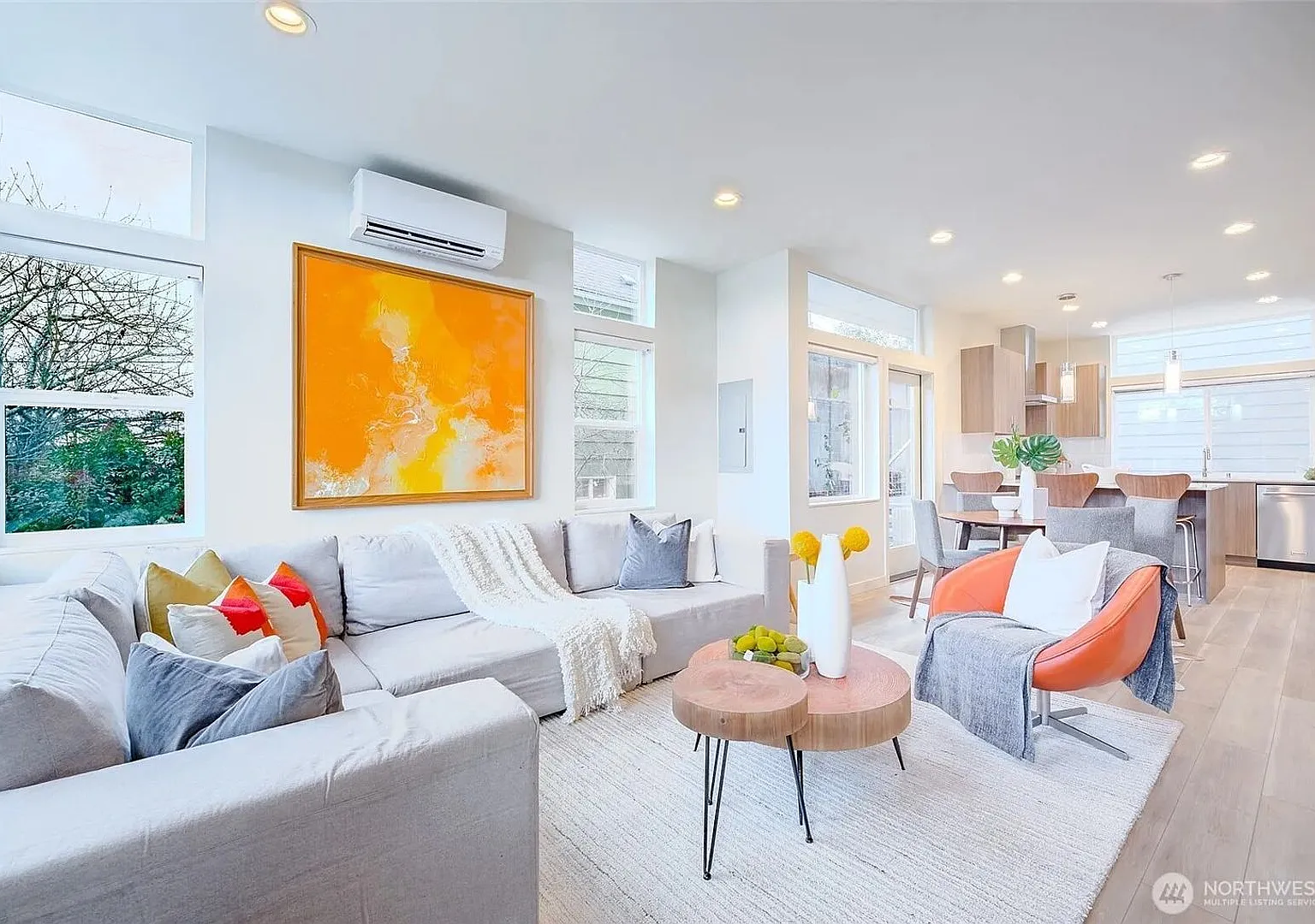 Seward Park Modern 2-Bedroom Home — Photo 1