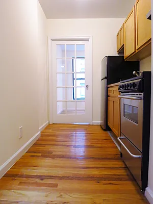 Rented by City & Suburban | media 7