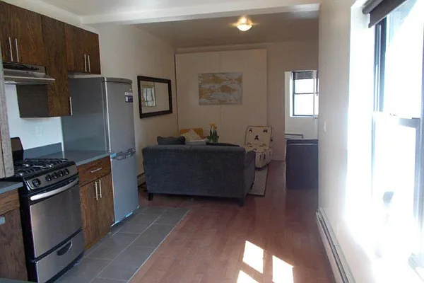 Rented by Corcoran | media 21