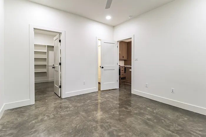 16320 Lamarche Dr — Photo 8