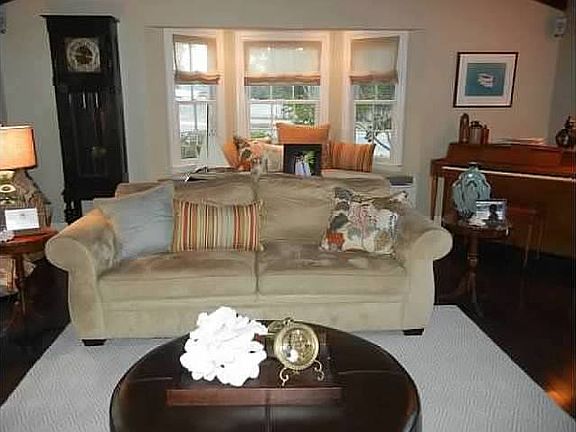 5th image of 904 Piedmont Dr