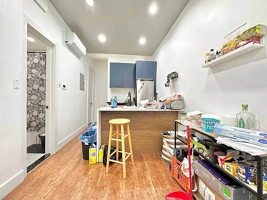 Rented by Doorway NYC, LLC | media 12