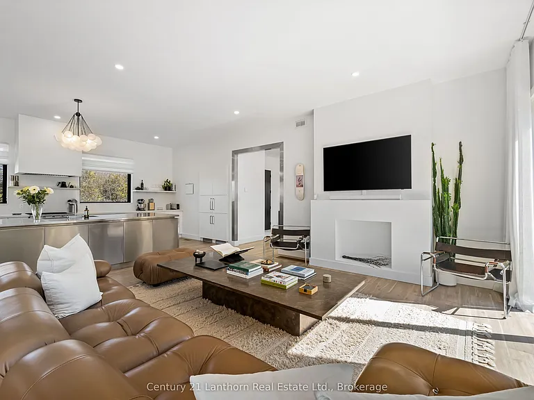 19485 Loyalist Pkwy — Photo 16
