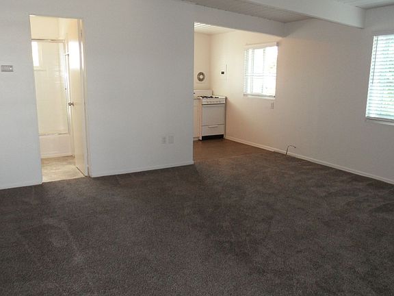 5th image of 174-178 Monte Vista Ave #176-C
