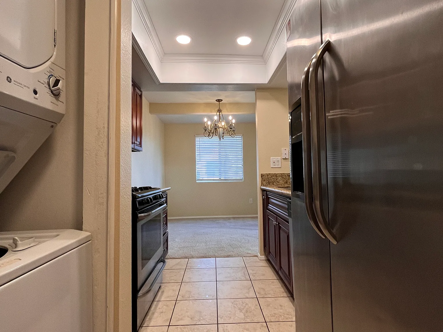 9428 Twin Trails Dr — Photo 4