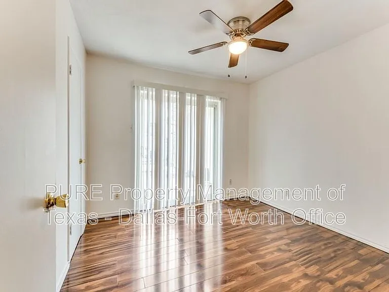 1224 Parkwood Pl — Photo 12