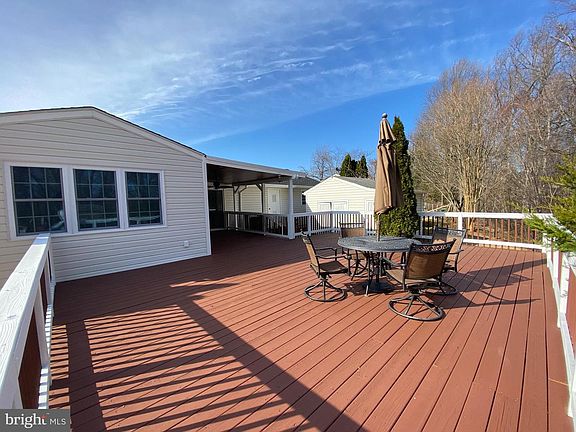 3rd image of 15113 Costa Dr