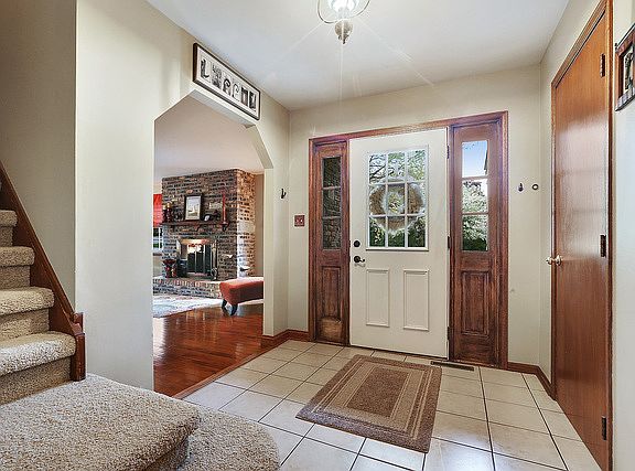 3rd image of 13917 W Meath Dr