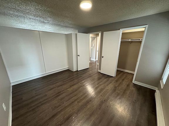 4th image of 4529 44th Ave SW #202