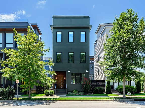 2nd image of 615 Maywood Ave