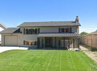 2570 Ridgewood Ln, Pueblo, CO 81005