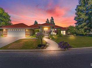 4209 Palisades Cir, Bakersfield, CA 93308