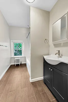 Rented by Engel & Völkers New York City | media 18