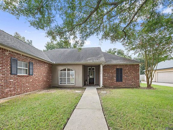 3rd image of 17204 Fountainbleau Dr