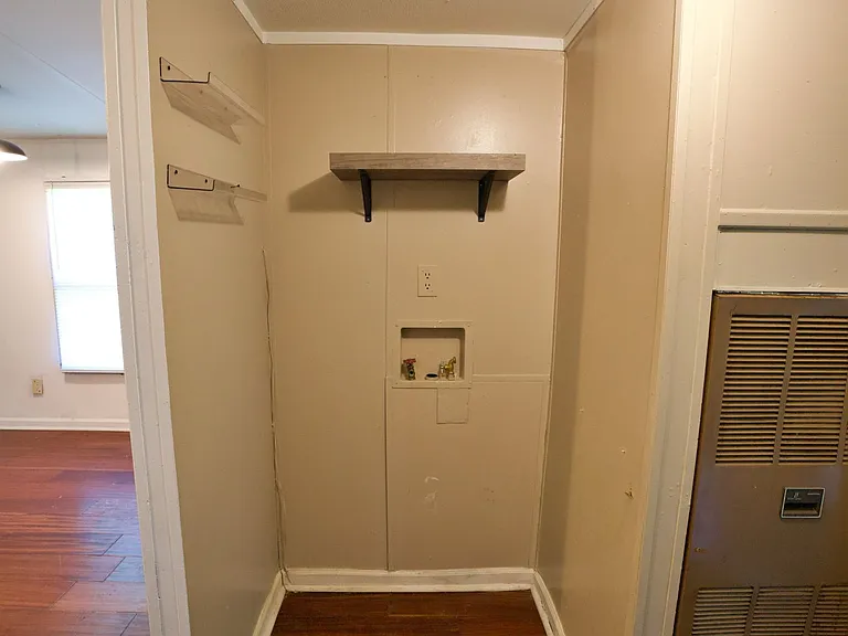 1111 Alexandria Rd SW — Photo 18