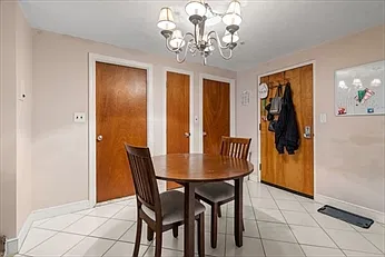 1 bed, 560 sqft, $1,900 — Photo 3