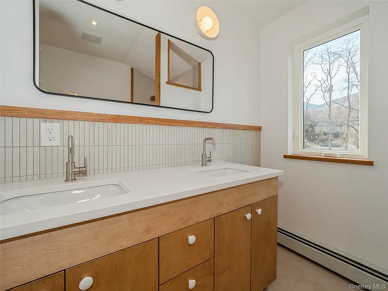 50 Old Albany Post Rd N #1 — Photo 12