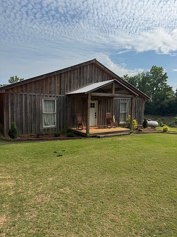 30301 Good News Chapel Rd - Property Image