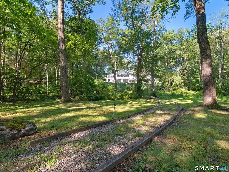 33 Little Fox Ln — Photo 38
