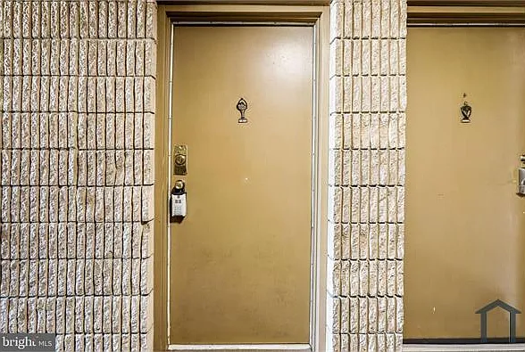 2 bed, 908 sqft, $2,500 — Photo 4