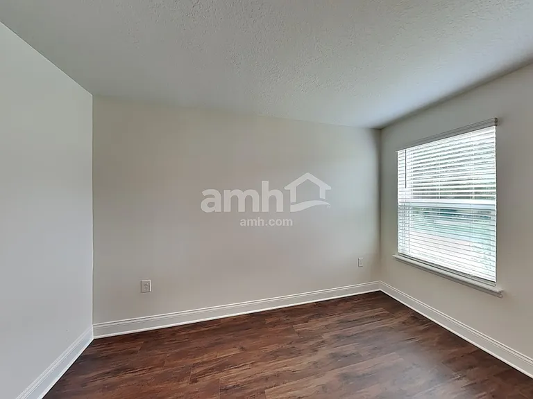 6182 Little Bluff Cir — Photo 21