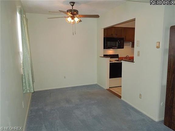 4th image of 4212 Dennis Ln