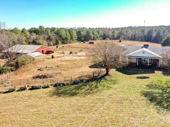 350 Morningstar Lake Rd, Forest City, NC 28043