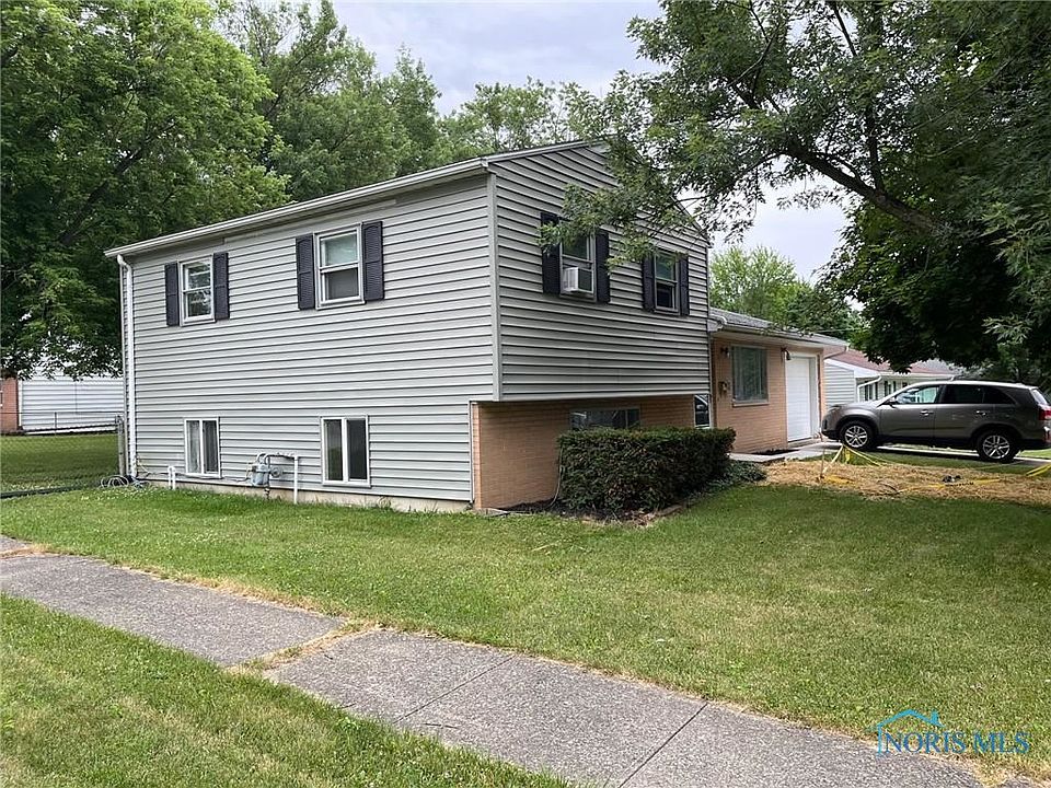 1st image of 2535 Greenacre Dr