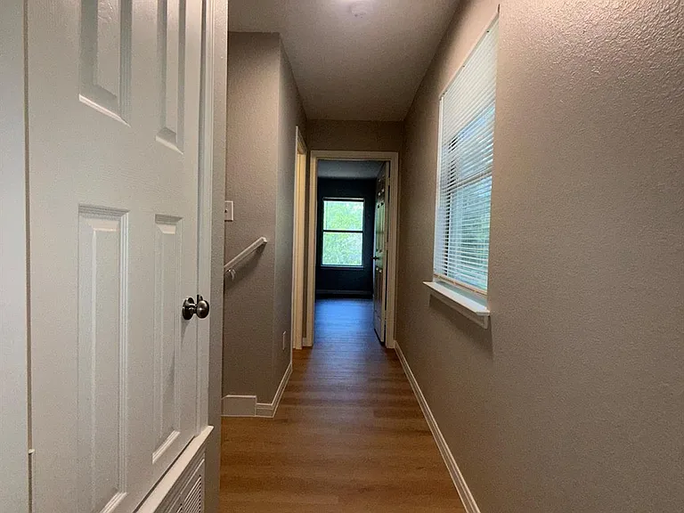 2906 Kestrel Dr #B — Photo 23