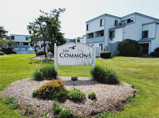 6 Hamre Ln #6A, Branford, CT 06405