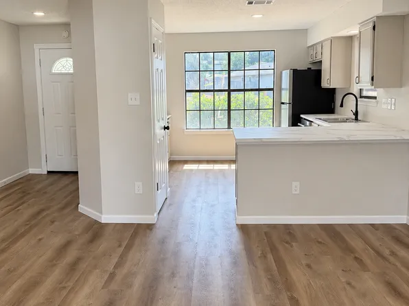 12916 Covington Trl, Austin, TX 78727