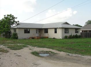 308 W Johnson St, Hewitt, TX 76643