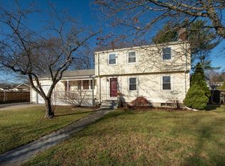 11 Knollwood Rd, Norwell, MA 02061