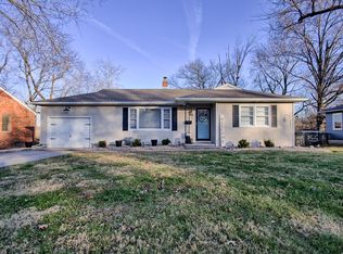 10 Brookside Ct, Edwardsville, IL 62025