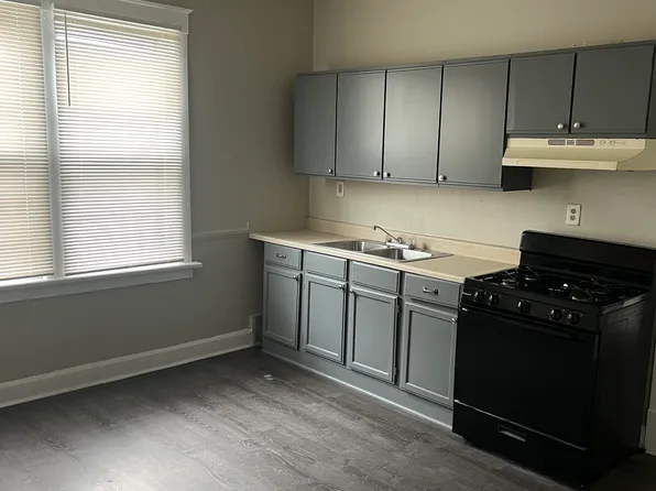 1218 W Madison St #2, Milwaukee, WI 53204