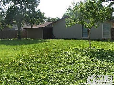 3rd image of 14143 Little Leaf Dr