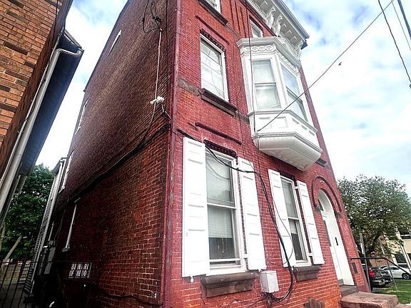 2nd image of 146 S Duke St