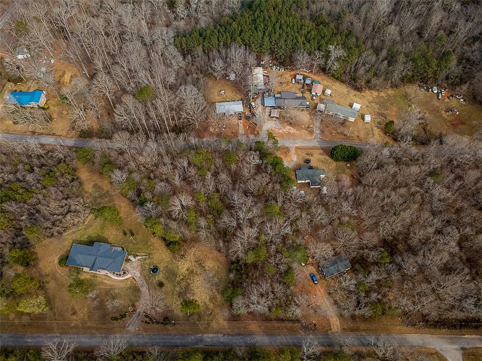 2nd image of 0 Lois Dr