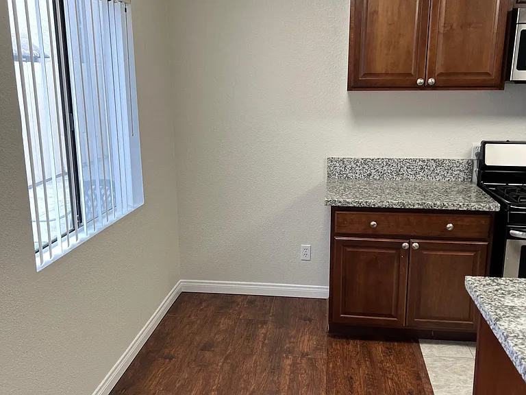 4326 Oregon St #2 — Photo 5