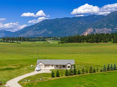 359 Fairview Xrds, Kalispell, MT, 59901