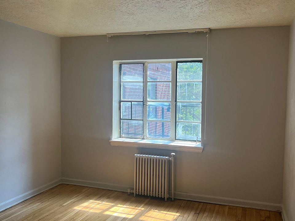 1st image of 714 Sanford Ave #10C