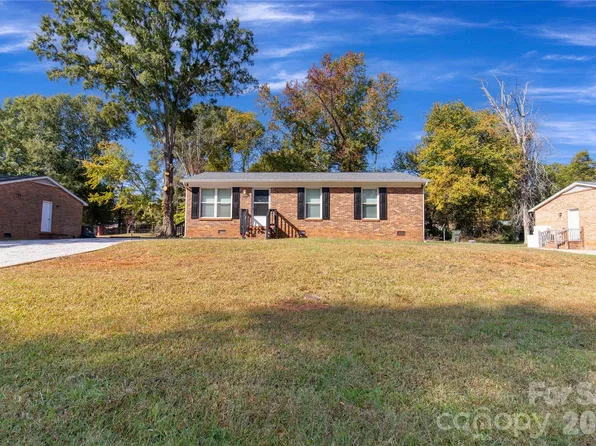 102 Autumn Pl, York, SC 29745