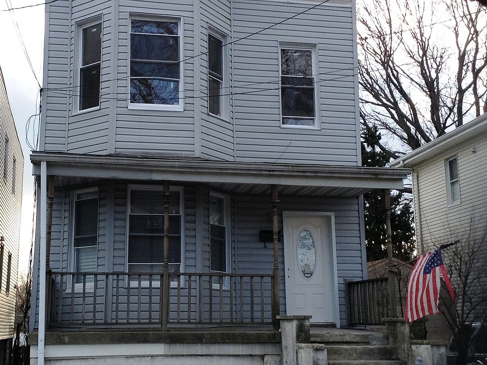 1st image of 1113 Quincy Ave
