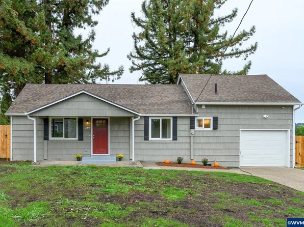 248 SW Hill Dr, Willamina, OR 97396
