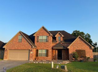 1815 Lindsey Ln, Lindsey, TX 77627