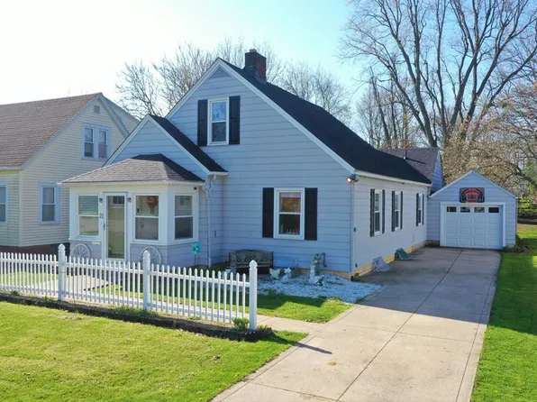 21 Leppo Ln, Mansfield, OH 44907