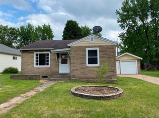 409 Clark Ave, Rothschild, WI 54474